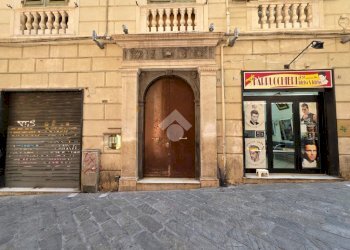 Quadrilocale Via del Campo, Genova (zona Centro Storico) - foto 24