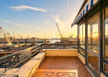 Quadrilocale Via di Santa Croce, Genova - foto 1