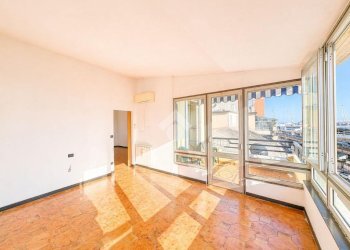 Quadrilocale Via di Santa Croce, Genova - foto 13