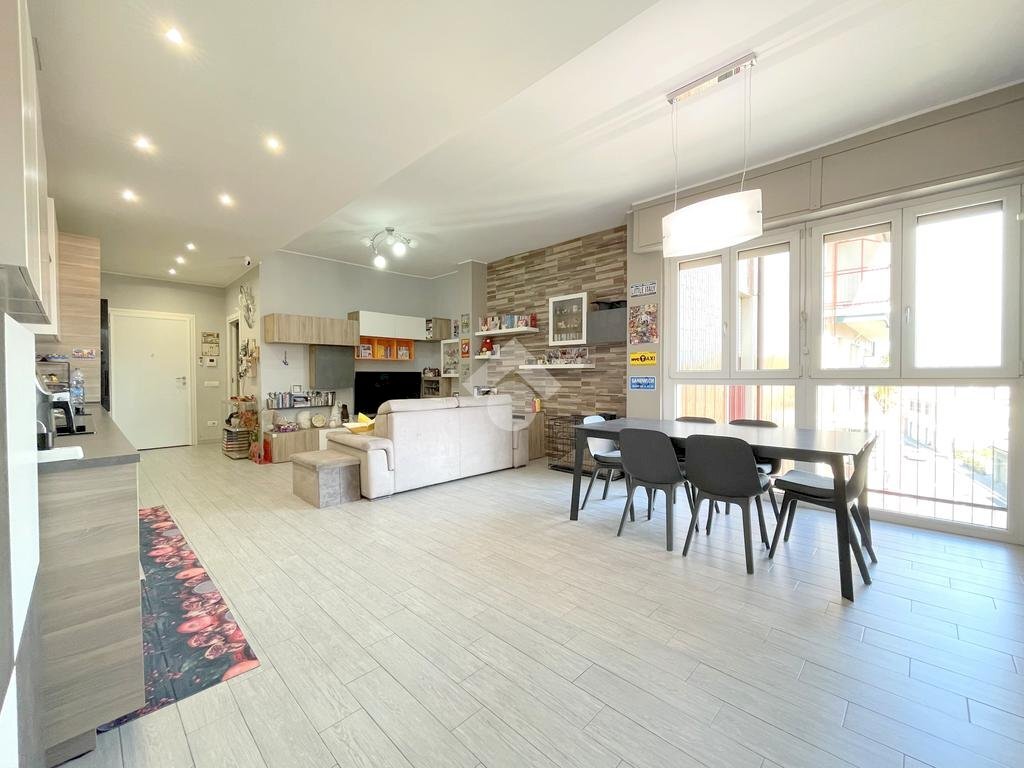 Three-room apartment Via Andrea Ponti, Cornaredo - photo 1