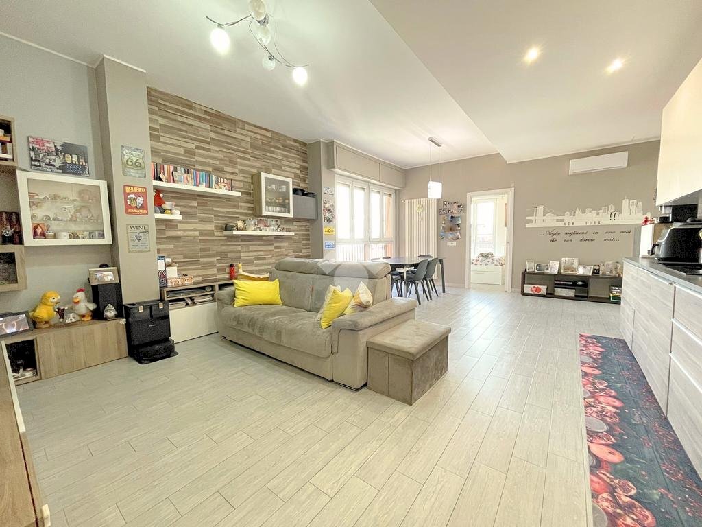 Three-room apartment Via Andrea Ponti, Cornaredo - photo 2