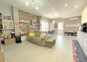 Three-room apartment Via Andrea Ponti, Cornaredo - photo 2