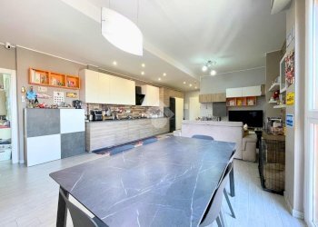 Three-room apartment Via Andrea Ponti, Cornaredo - photo 4