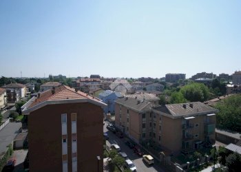 Two-room apartment Via Mazzini, Segrate - photo 22
