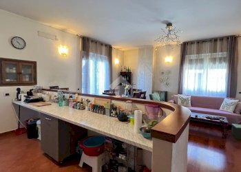 Four-room apartment Novate Milanese, Novate Milanese - photo 7
