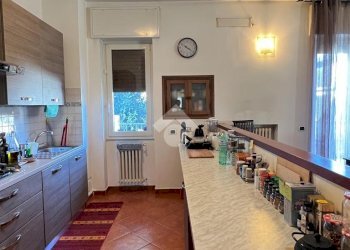 Four-room apartment Novate Milanese, Novate Milanese - photo 11