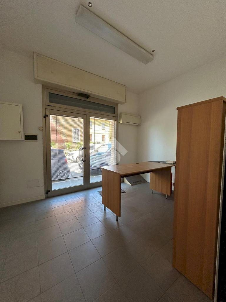 Negozio Via del Barroccio, Bologna - foto 1