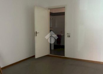 Negozio Via del Barroccio, Bologna - foto 9