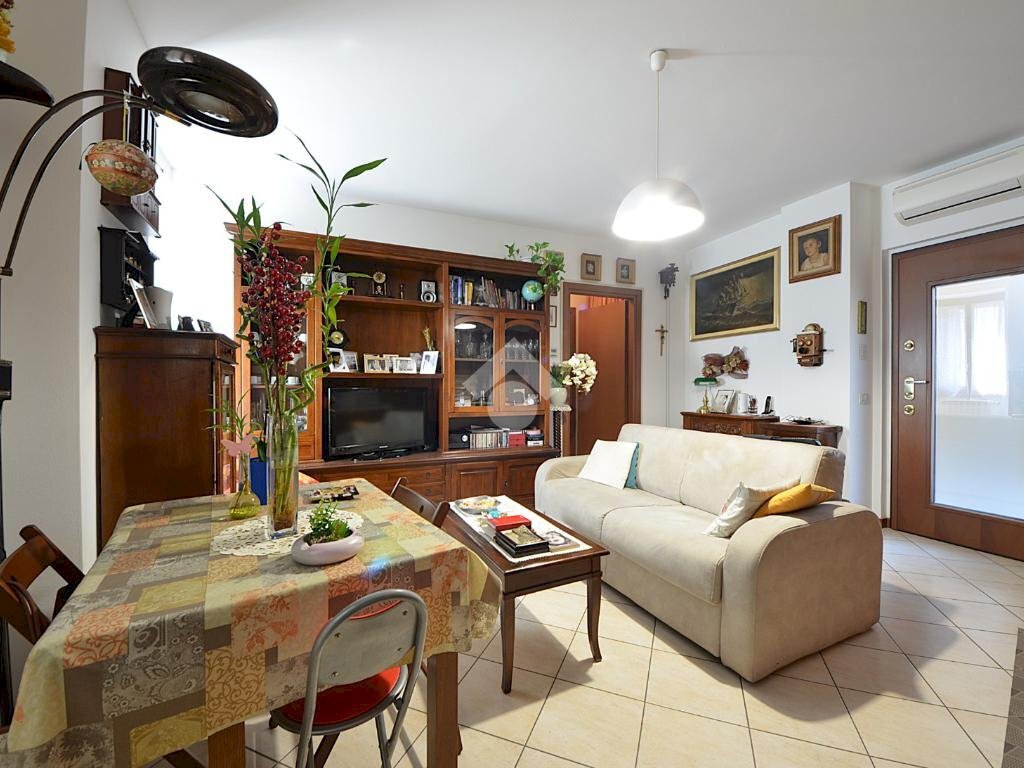 Bilocale Piazza cittadella, Gessate - foto 1