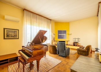 Villa Via Grancia, hamlet Grancia, Lainate - photo 9