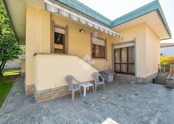 Villa Via Grancia, hamlet Grancia, Lainate - photo 23