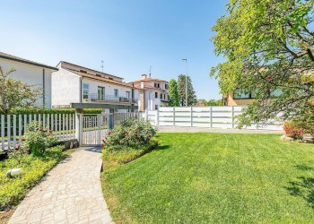 Villa Via Grancia, hamlet Grancia, Lainate - photo 45