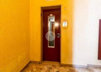 Two-room apartment Via Della Repubblica, Cesano Boscone - photo 4