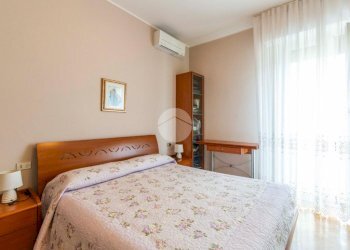 Two-room apartment Via Della Repubblica, Cesano Boscone - photo 27