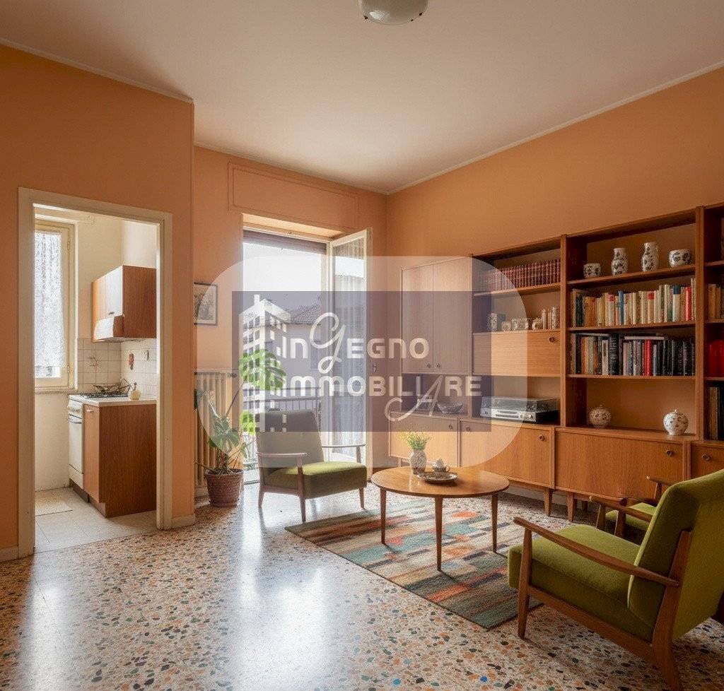 Trilocale Via Barbaresco, Torino (zona Nizza Millefonti) - foto 1