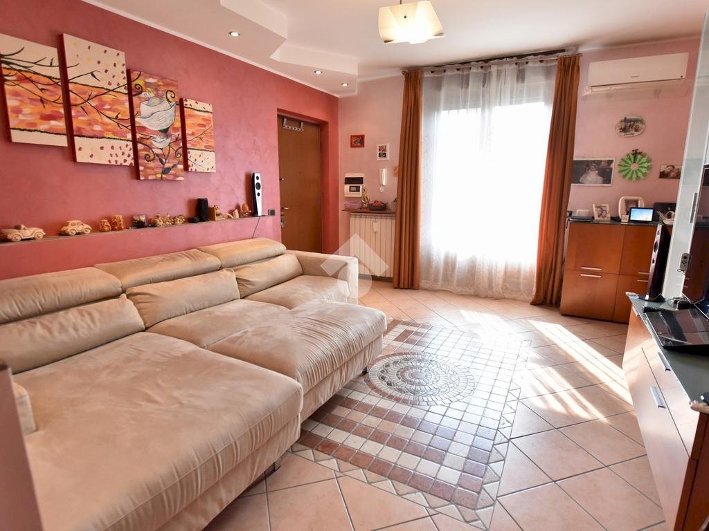 Three-room apartment Via Milano, Settala - photo 2