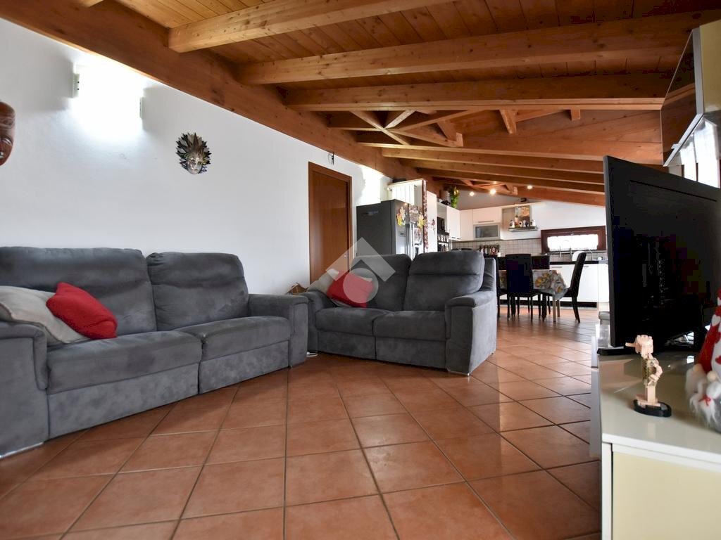 Three-room apartment Via Giovanni XXIII, Settala - photo 2
