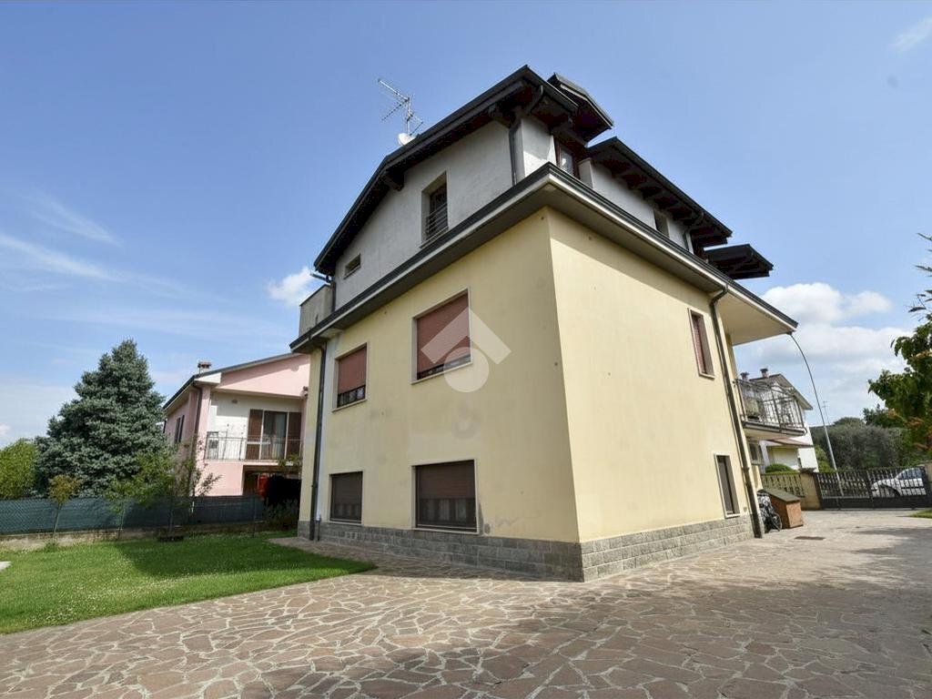 Three-room apartment Via Giovanni XXIII, Settala - photo 2