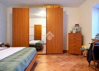 Four-room apartment Via Roma, Roasio - photo 10