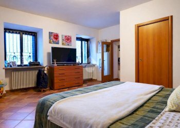 Four-room apartment Via Roma, Roasio - photo 13