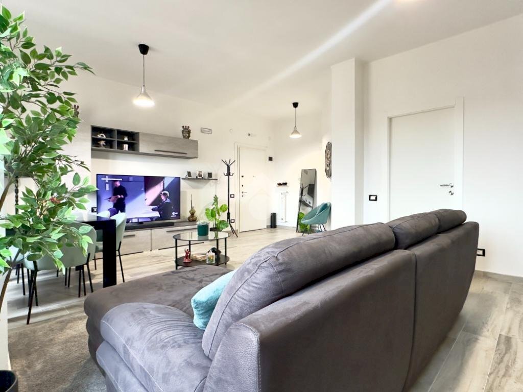 Quadrilocale Via Paolo Giacometti, Novi Ligure - foto 1