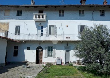 Villa Via Villafranca, Vigone - photo 1