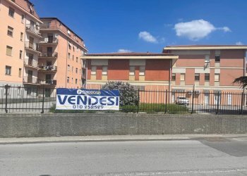 Foto 1 - Capannone via Sanguinetti, Cairo Montenotte - foto 1