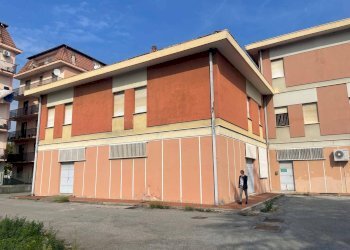 Foto 9 - Capannone via Sanguinetti, Cairo Montenotte - foto 9