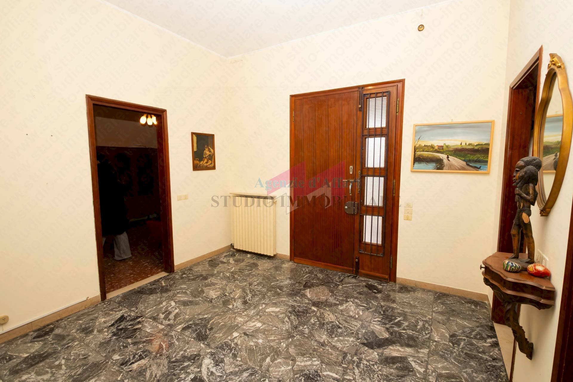 Foto 3 - Villa Via Roma
 
158, Bergantino - foto 3