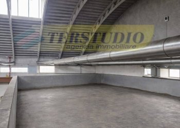 Foto 3 - Capannone via crescenzago
 
188, Sesto San Giovanni - foto 3