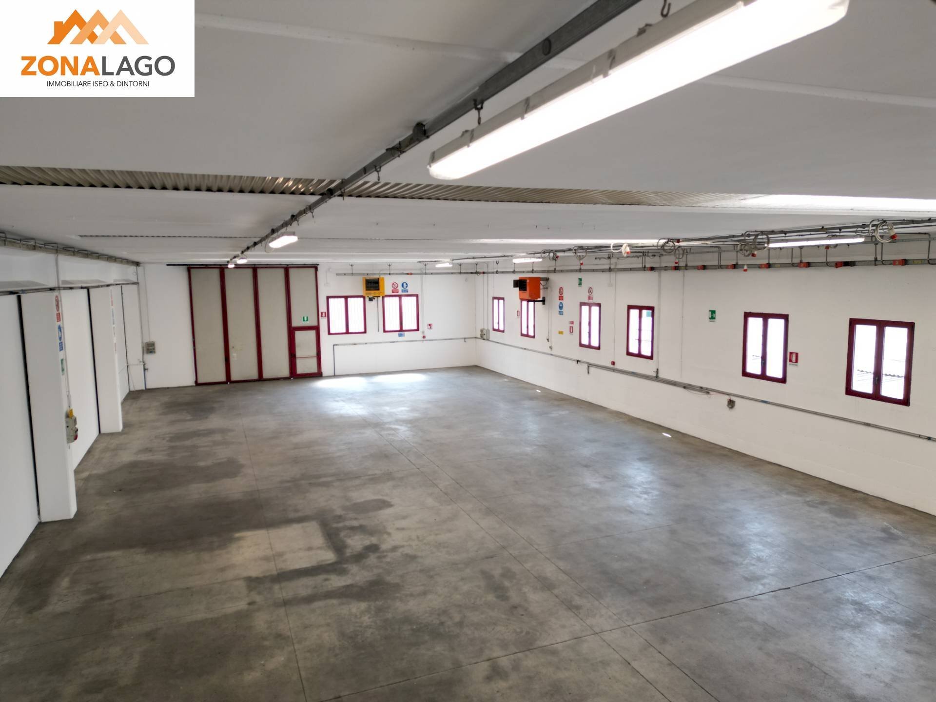 Foto 3 - Capannone SALE MARASINO, Sale Marasino - foto 3