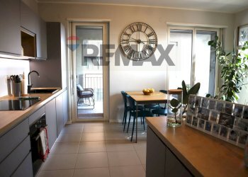 Cucina - Bilocale via Giorgio De Chirico
 
6H, Milano - foto 2