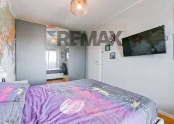 Camera / camera da letto - Two-room apartment via Giorgio De Chirico
6H, Milano - photo 16