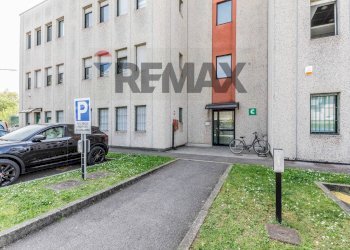 Edificio all\'aperto - Ufficio VIA DI VITTORIO
 
70, Novate Milanese - foto 2