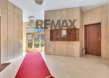 Ricezione / Lobby - Bilocale Via Monte Popera
 
16/25, Milano - foto 21