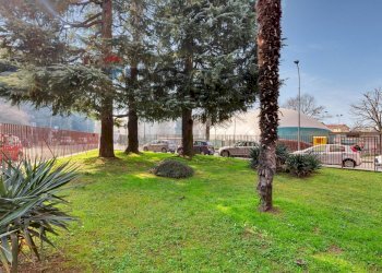 Giardino - Bilocale Via Monte Popera
 
16/25, Milano - foto 24