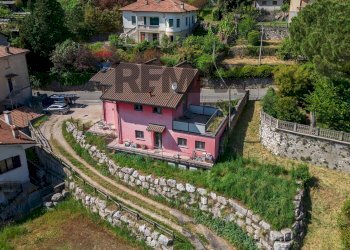 Casa all\'aperto - Villa Via XX Settembre
 
30, Caravate - foto 1