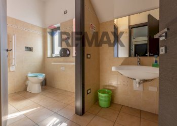 Bagno - Villa Via XX Settembre
 
30, Caravate - foto 8