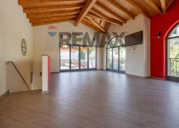 Stanza vuota - Villa Via XX Settembre
 
30, Caravate - foto 12