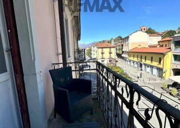 Balcone - Trilocale Via Labiena
 
30, Laveno-Mombello - foto 6