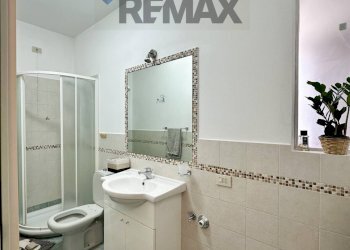 Bagno - Trilocale Via Labiena
 
30, Laveno-Mombello - foto 8