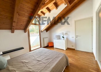 Camera / camera da letto - Trilocale Via Labiena
 
30, Laveno-Mombello - foto 14