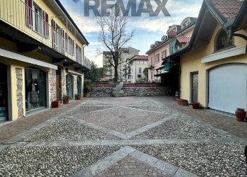 Edificio all\'aperto - Trilocale Via Labiena
 
30, Laveno-Mombello - foto 25