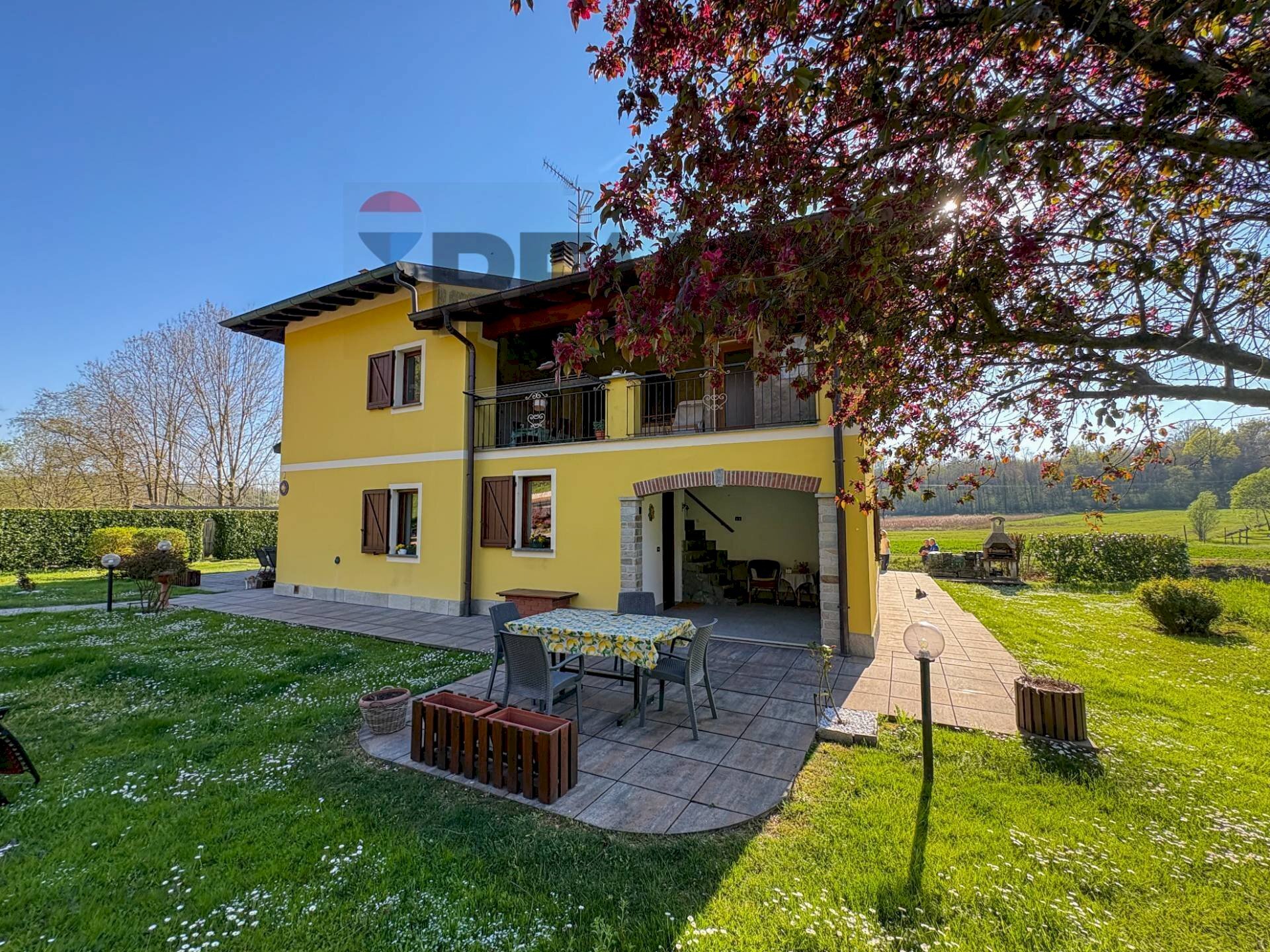 Casa all\'aperto - Casa semi indipendente Via Bevera
 
5, Viggiù - foto 2