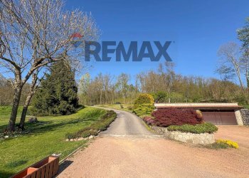 Giardino - Casa semi indipendente Via Bevera
 
5, Viggiù - foto 4