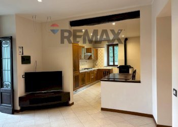 Soggiorno - Bilocale Via Scirello
 
28, Luvinate - foto 6