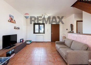 Soggiorno - Casa semi indipendente Via Provinciale
 
44, Nerola - foto 6