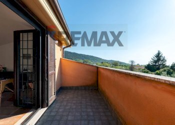 Balcone - Casa semi indipendente Via Provinciale
 
44, Nerola - foto 22