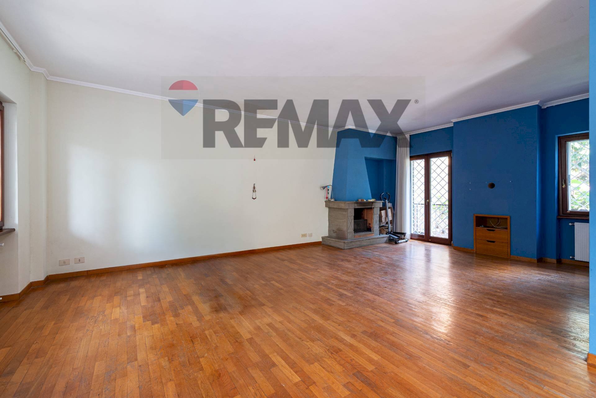 Stanza vuota - Villa a Schiera Via Sofocle
 
152, Roma - foto 3