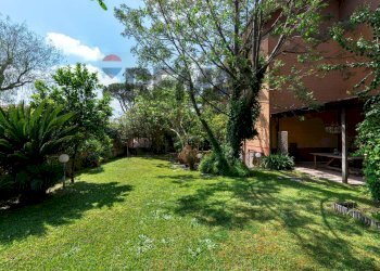 Giardino - Villa a Schiera Via Sofocle
 
152, Roma - foto 34